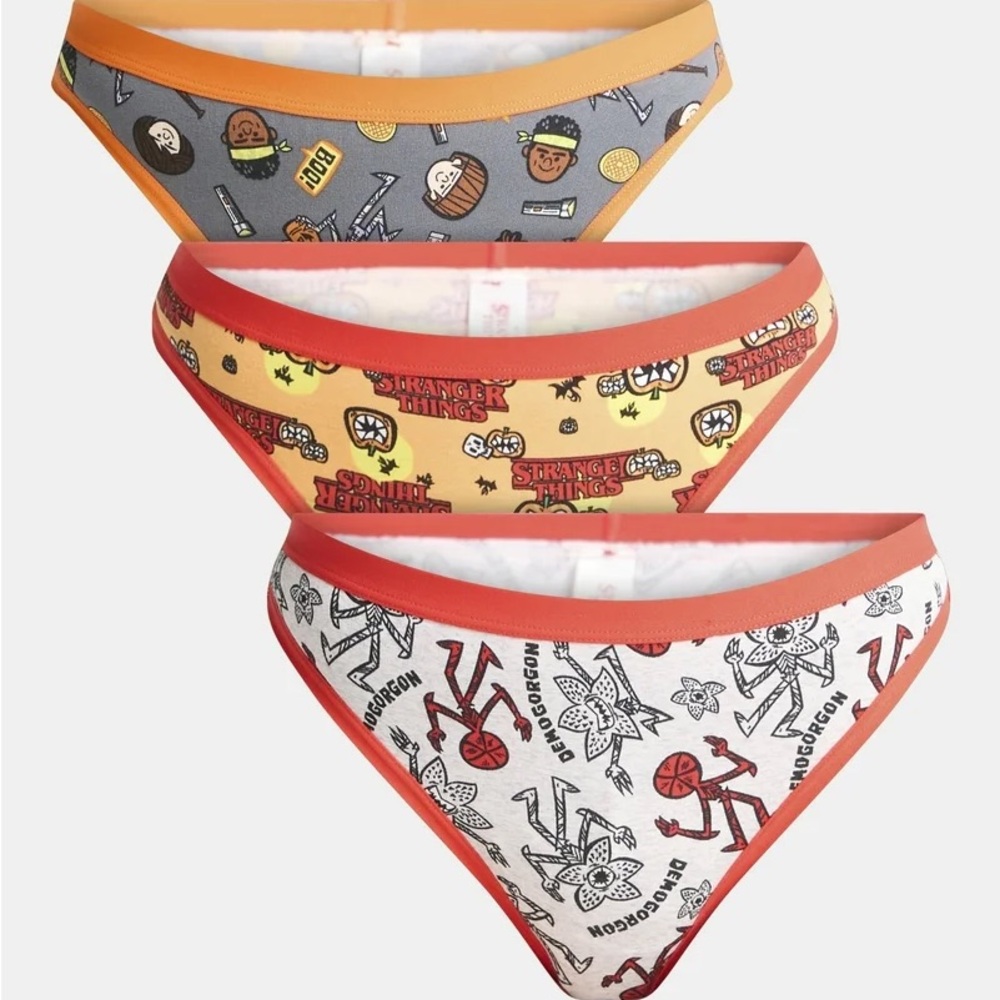 Stranger Things Women's thong Panties - Multicolor Set New with tags